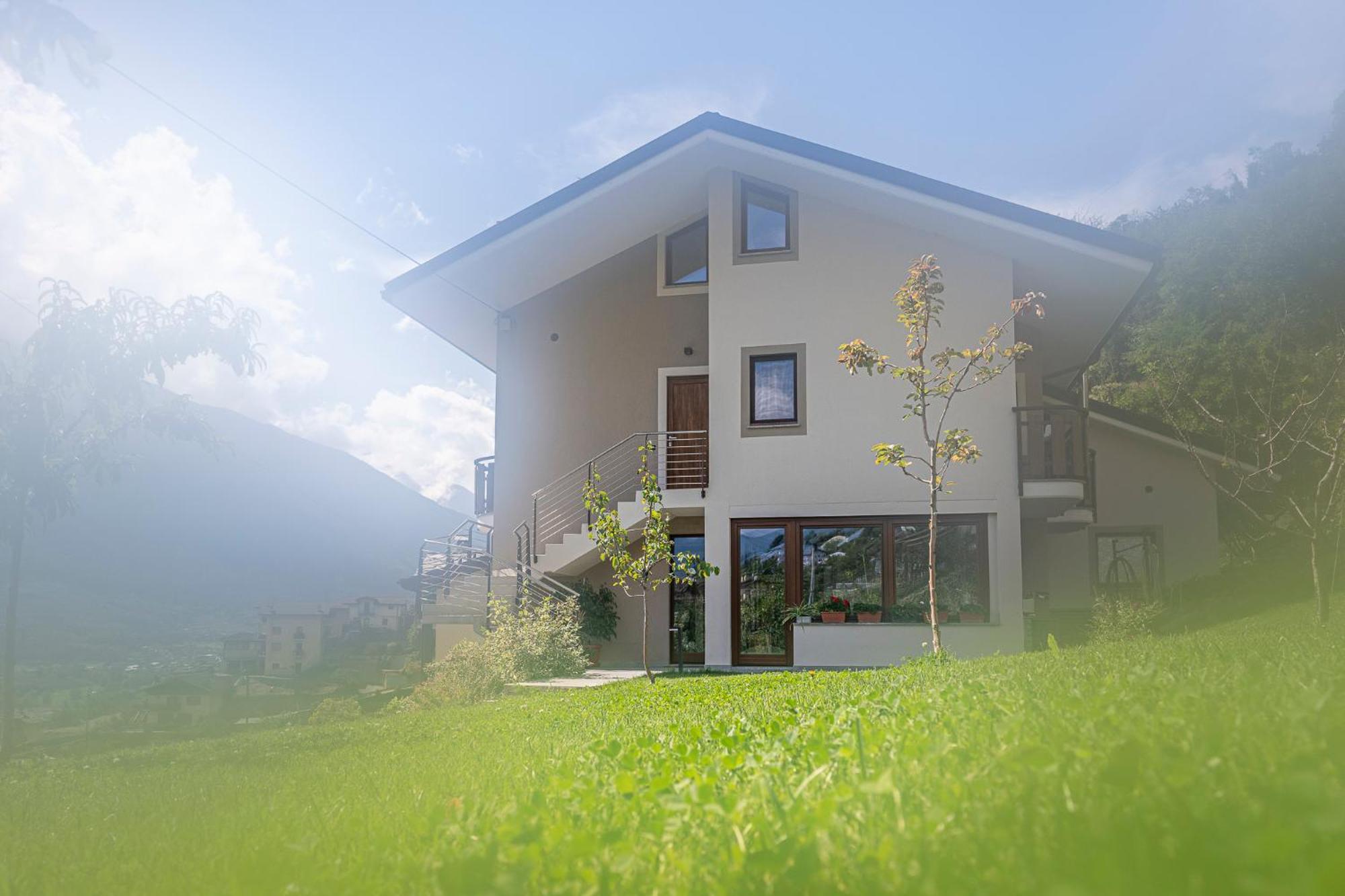 La Casa Delle Farfalle - Cir Vda Sarre 0001 Aosta Exterior photo